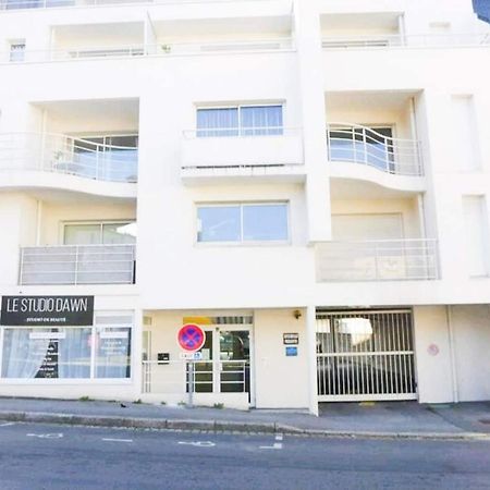 T3 Au Centre Ville Avec Balcon, Parking Gratuit Кимпер Екстериор снимка